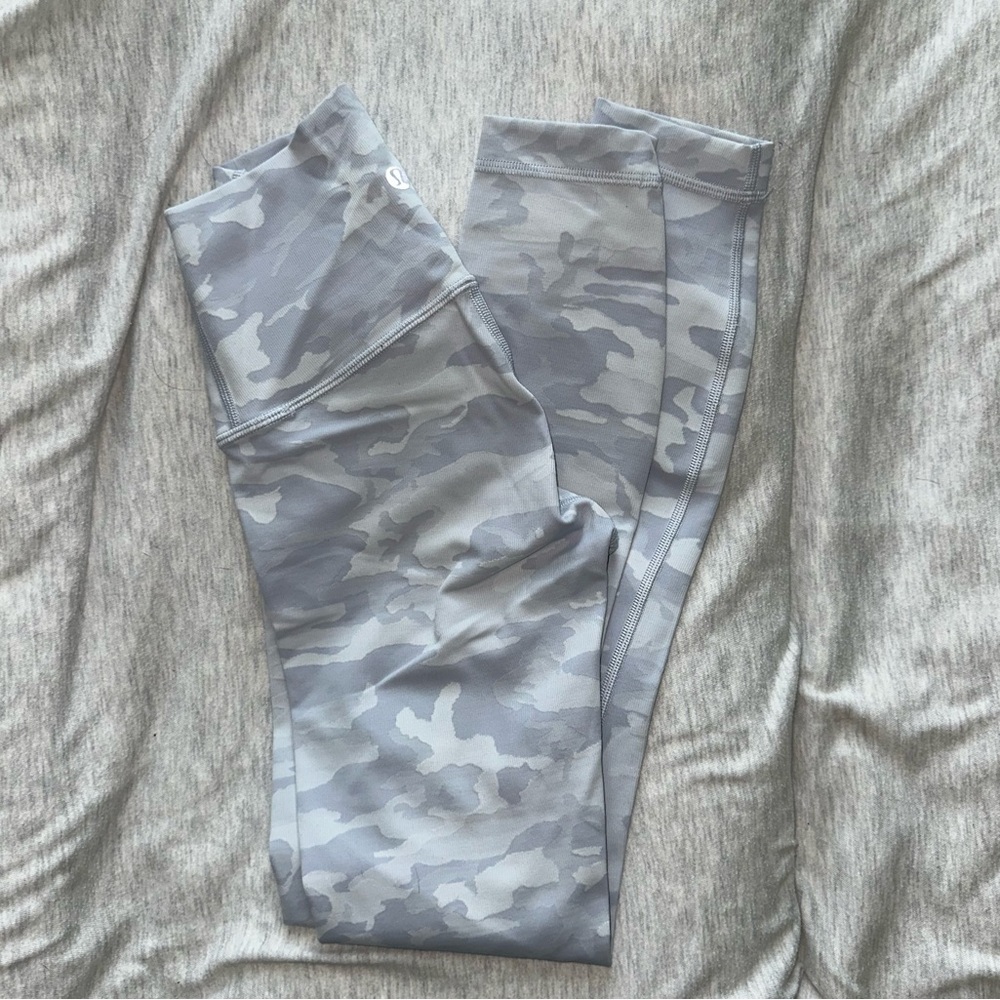 Lululemon Camo White & Grey Ribbed Leggings